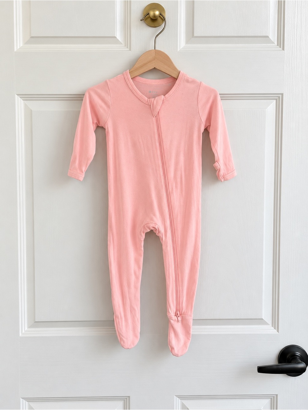 Kyte Baby Pink Bamboo Zipper Footie Sleeper 0-3M